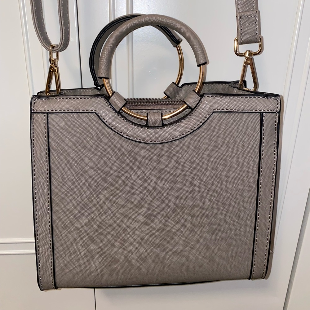 Cross body purse